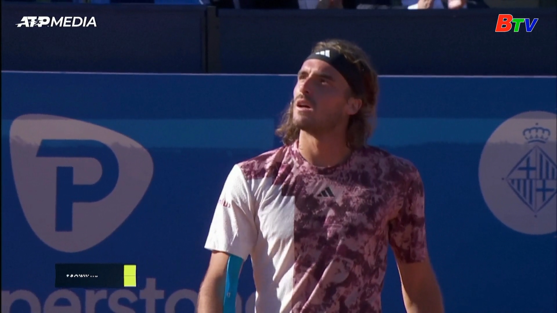 Stefanos Tsitsipas chiến thắng tại vòng 3 giải quần vợt Barcelona mở rộng